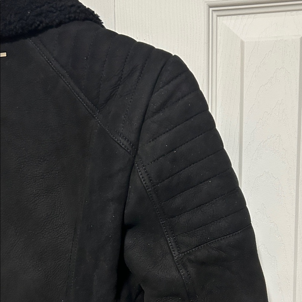 Burberry Black Trench Coat with Gold Zippers - Picture 7 of 16